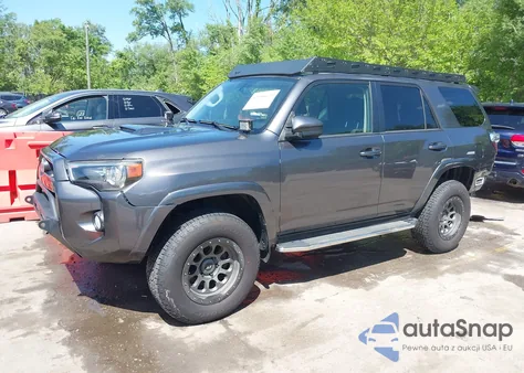 2016 Toyota 4Runner Trail из США, поврежденный, VIN JTEBU5JR4G5391363